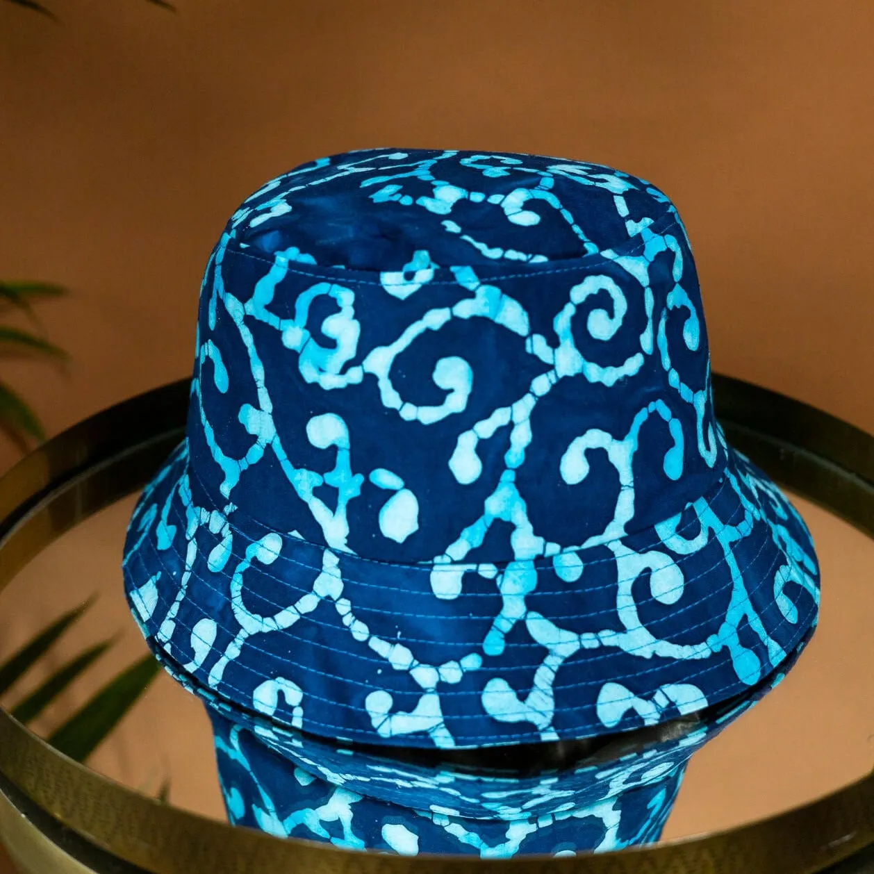 Reef Satin-Lined Bucket Hat