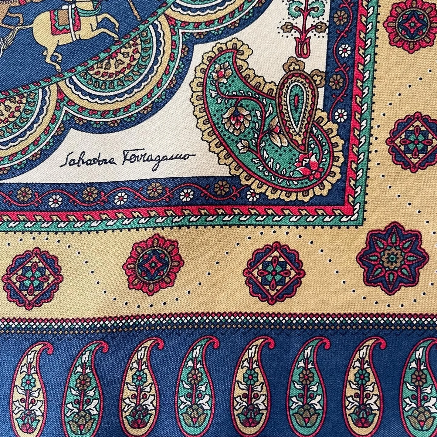 SALVATORE FERRAGAMO Vintage Scarf